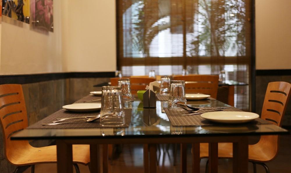 Treebo Edha Suites Koramangala Bangalore Esterno foto