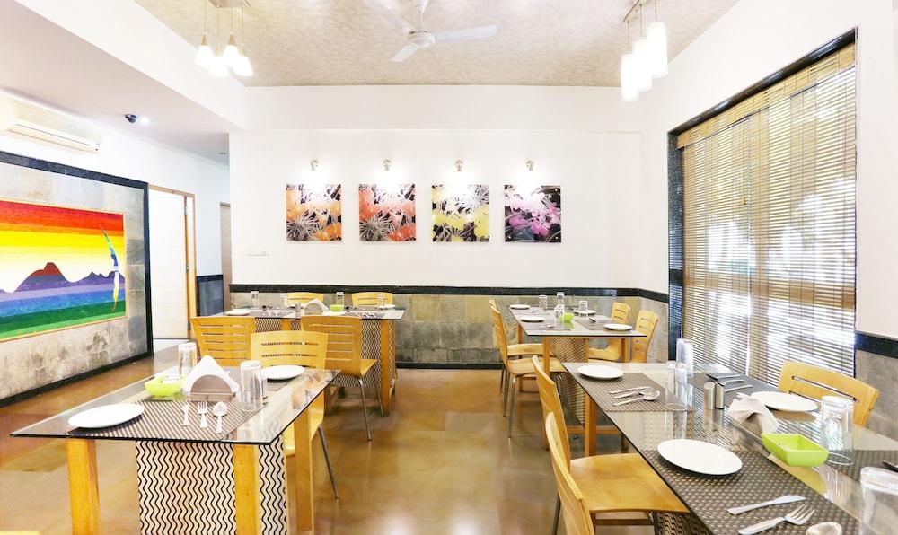 Treebo Edha Suites Koramangala Bangalore Esterno foto