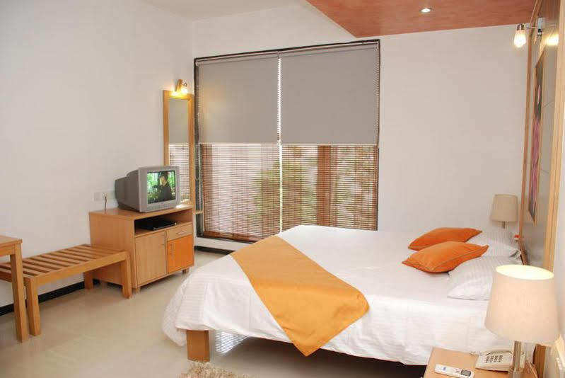 Treebo Edha Suites Koramangala Bangalore Esterno foto